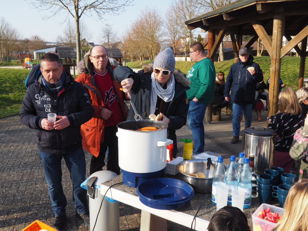 P1261260 Verpflegungsstation