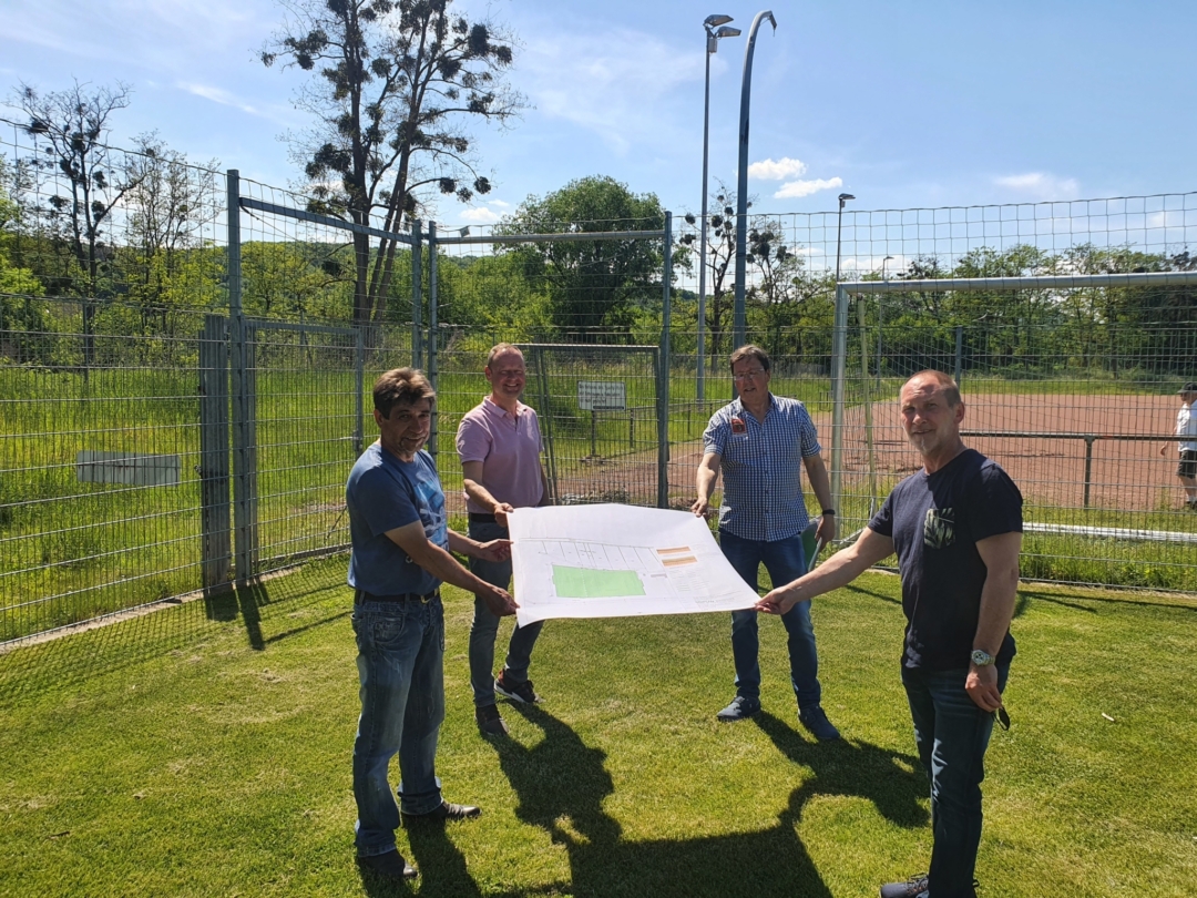 Bau Kunstrasenplatz 020621 Finale Baubesprechung 1