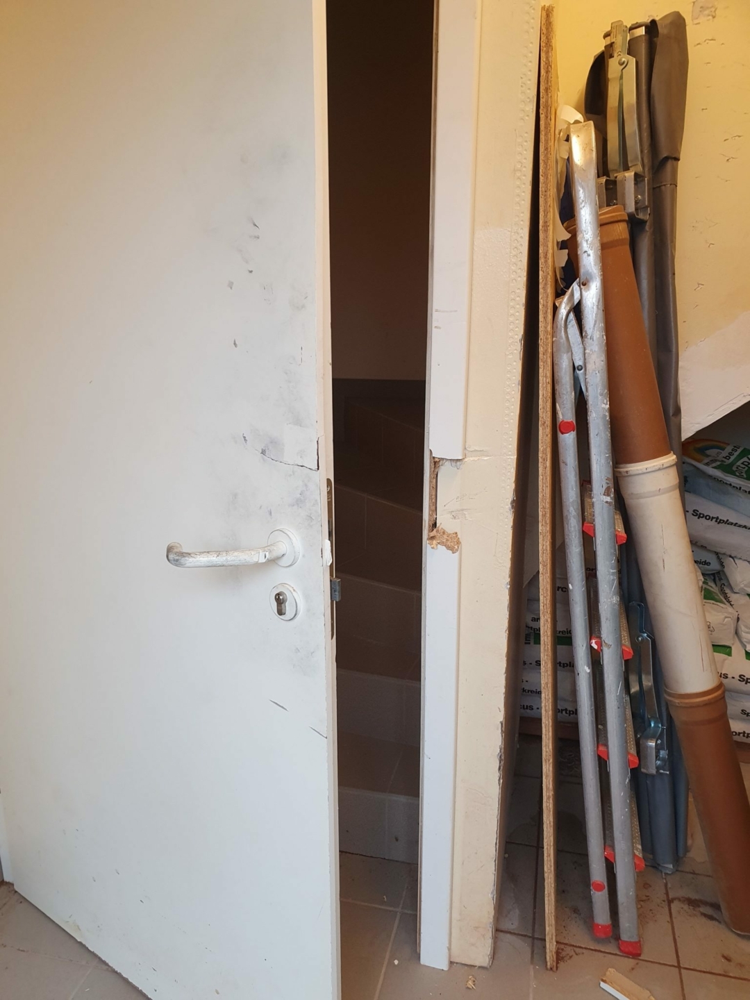 Einbruch Vereinsheim 220121 Speicher