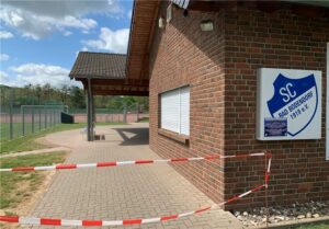 Noch Ist Das Vereinsheim Des Sc Verwaist Aber Der 652073